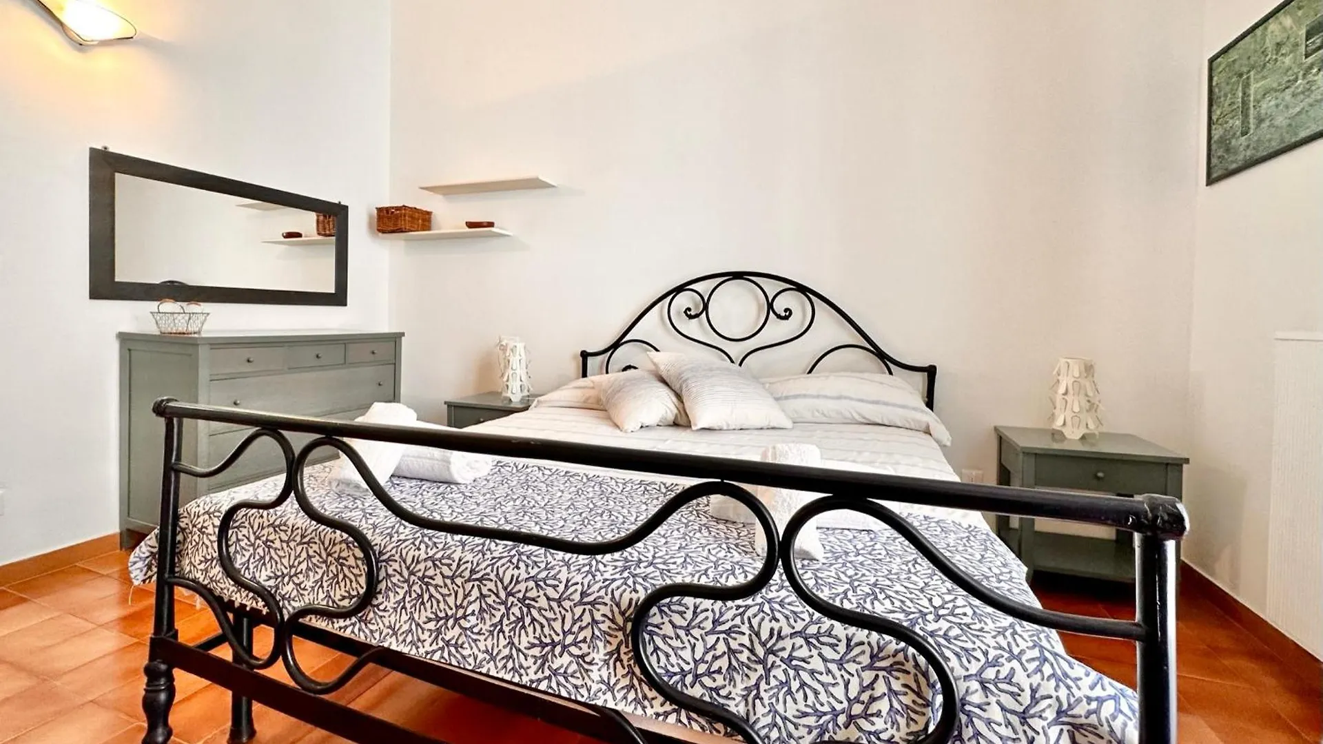 Hostdomus - Paradiso Suite Finale Ligure Apartment