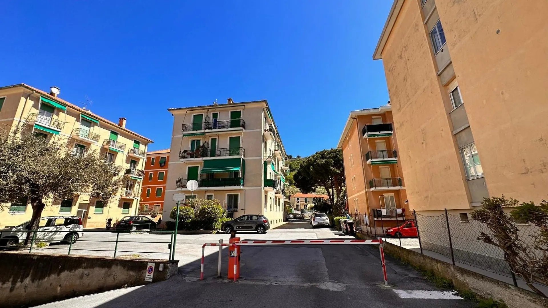 Hostdomus - Paradiso Suite Finale Ligure