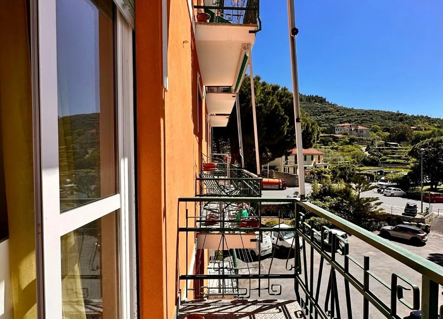 Hostdomus - Paradiso Suite Finale Ligure